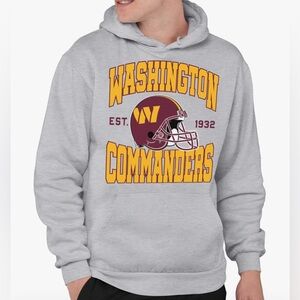 Men’s NFL Washington Commanders Hoodie‎ Size Medium NWT